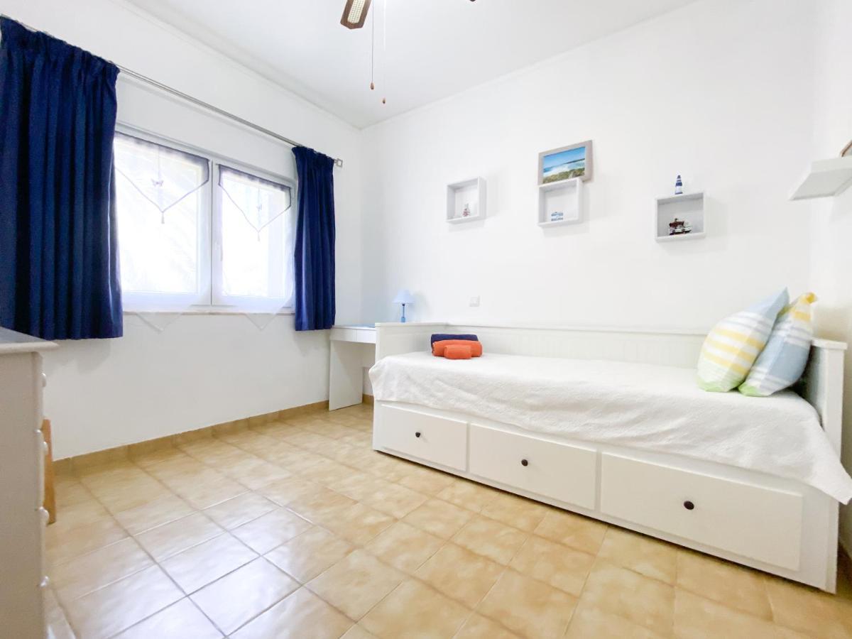Charmoso Apartamento Em Zona Calma Com Piscina #1879 Lagos Exterior foto